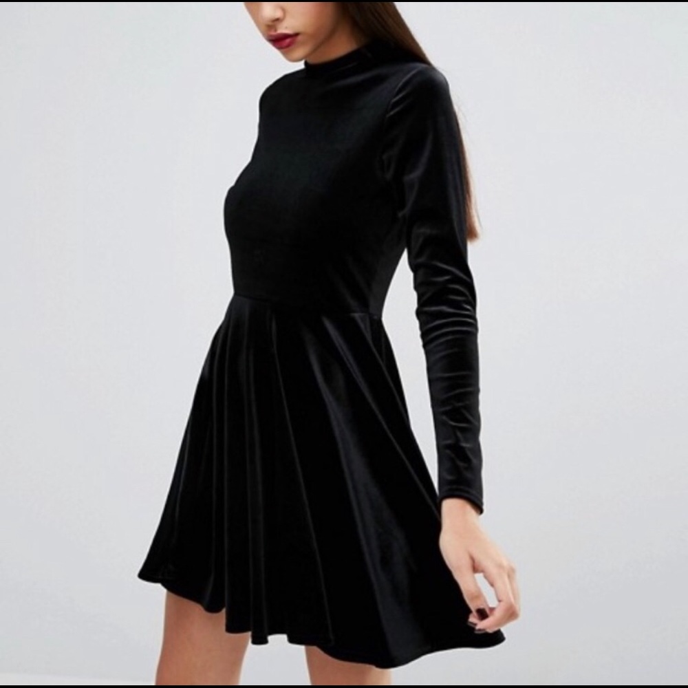 NWT Velvet Black Boohoo Dress